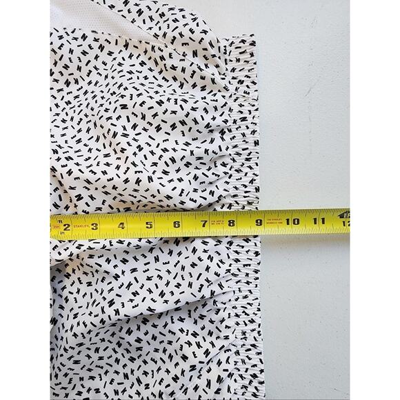 Nike Dri-FIT Athletic Running Shorts Teens XL White Black Print Liner - Picture 12 of 16